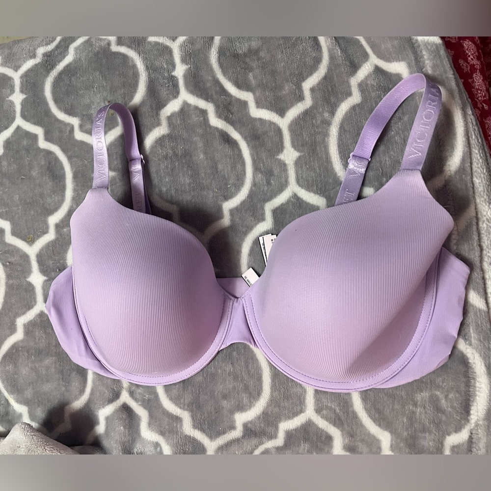 Victoria's Secret Light Purple Bra